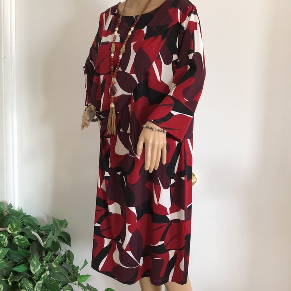 FAIR LADY SZ 16P At Ease Outfit.Straight Shift Style round neckline panel front - Picture 3 of 8